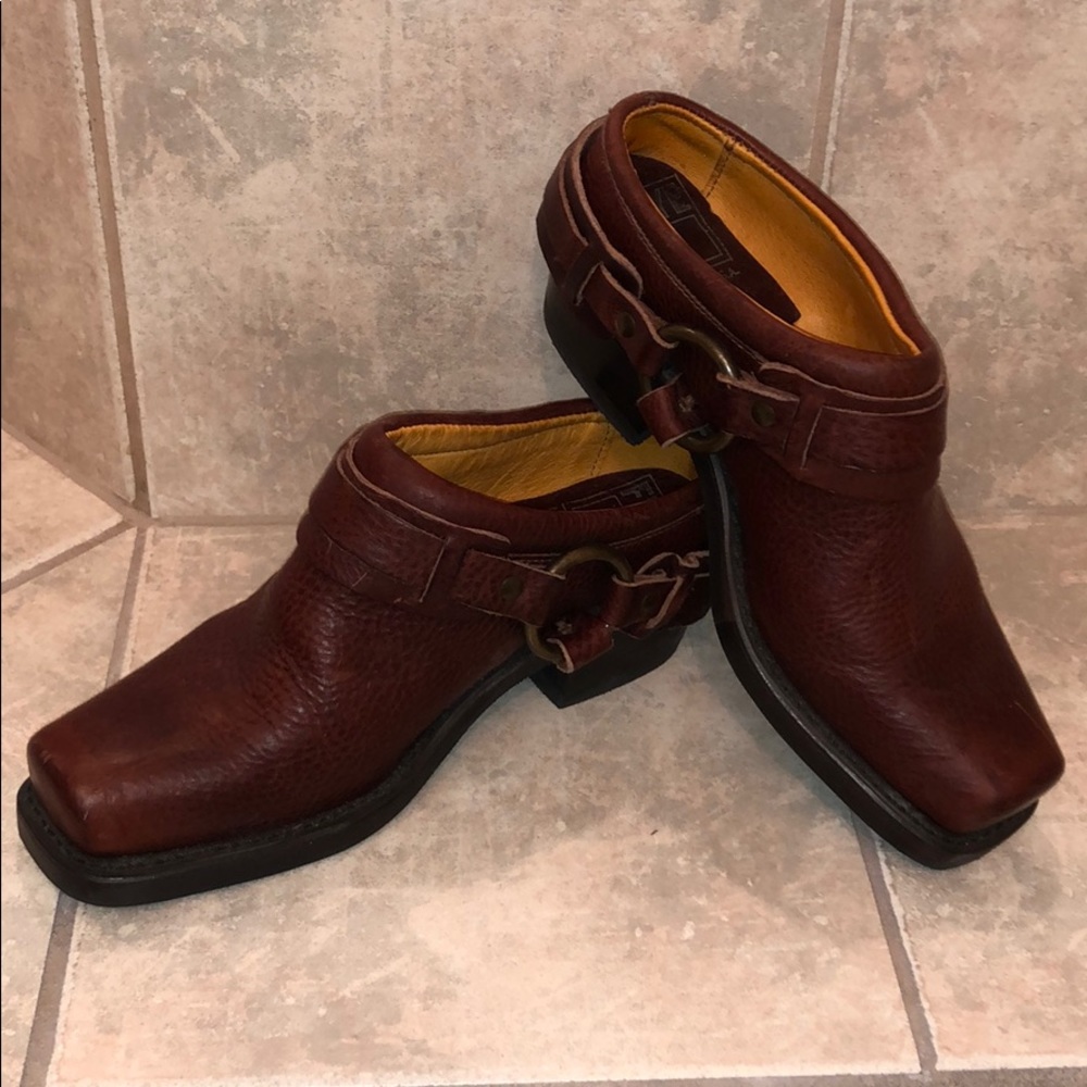 Frye brown leather mule size 6 1/2